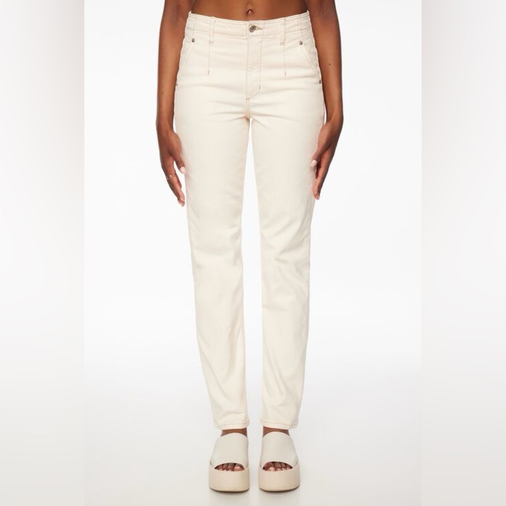 Dynamite Chiara Slim Straight Jeans Cream